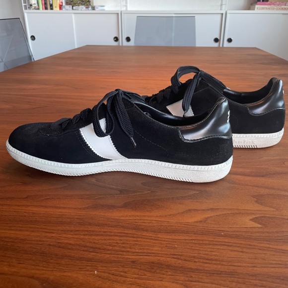 Botas 66 Urban | Czech sneaker | Black and white | Size 10.5 - Picture 8 of 8